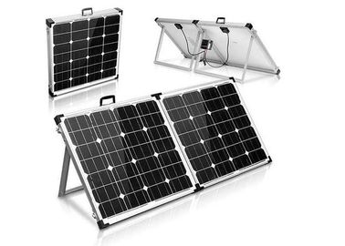 ब्लैक पोर्टेबल सूटकेस सौर पैनल भारी शुल्क एल्यूमिनियम फ्रेम और पैर